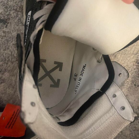 Off-White x Nike Off-Court 3.0 High - Picture 5 of 5